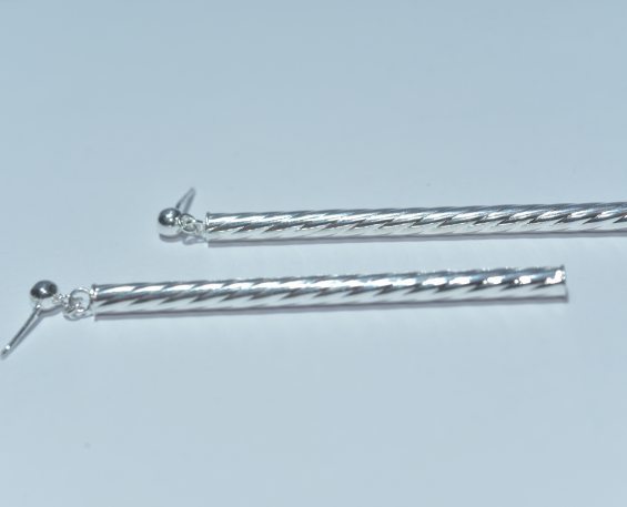 Aretes de plata de cilindro jaspeado