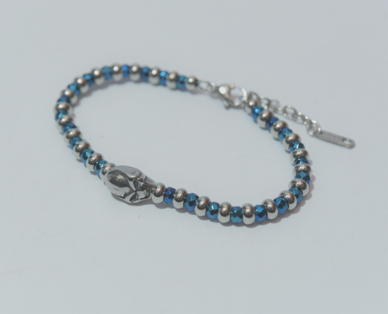 Pulsera dama craneos cuentas metalicas
