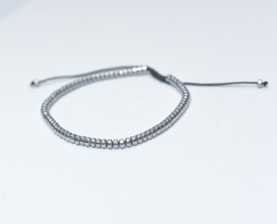 Pulsera de dama plateada