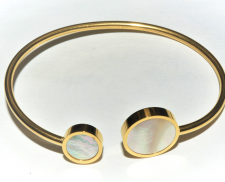 BRAZALETE CIRCULO CON CONCHA