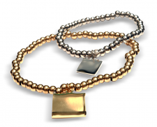 Pulsera con placa