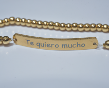 Pulsera de acero inoxidable dorada te quiero mucho 