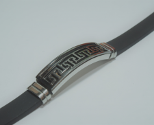 Pulsera con dije de grecas