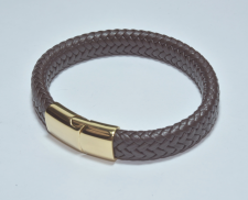 Pulsera café con broche dorado