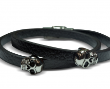 Pulsera de cuero con calavera 