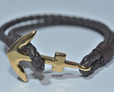  Pulsera de piel café para caballero con ancla dorada